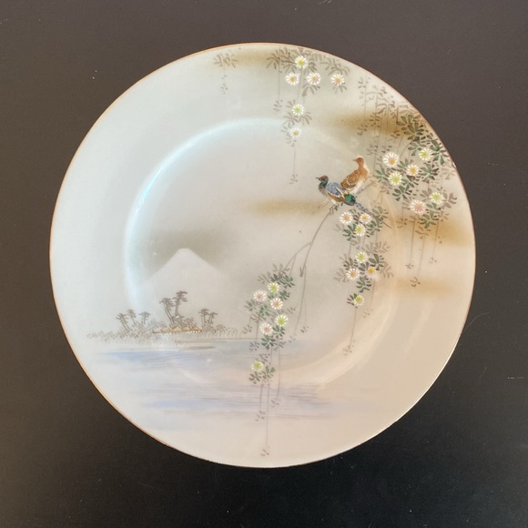 VINTAGE Hand Painted Japanese Mt Fuji Nature Bird Floral Porcelain 7.25" Plate - Picture 4 of 11